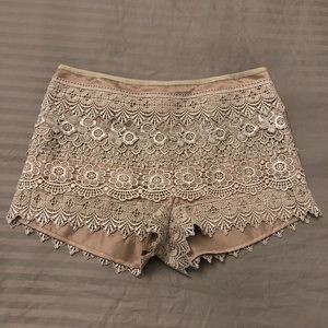 San Souci Lace Shorts, Size M